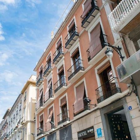 Las Nieves Hotel Granada Exterior photo